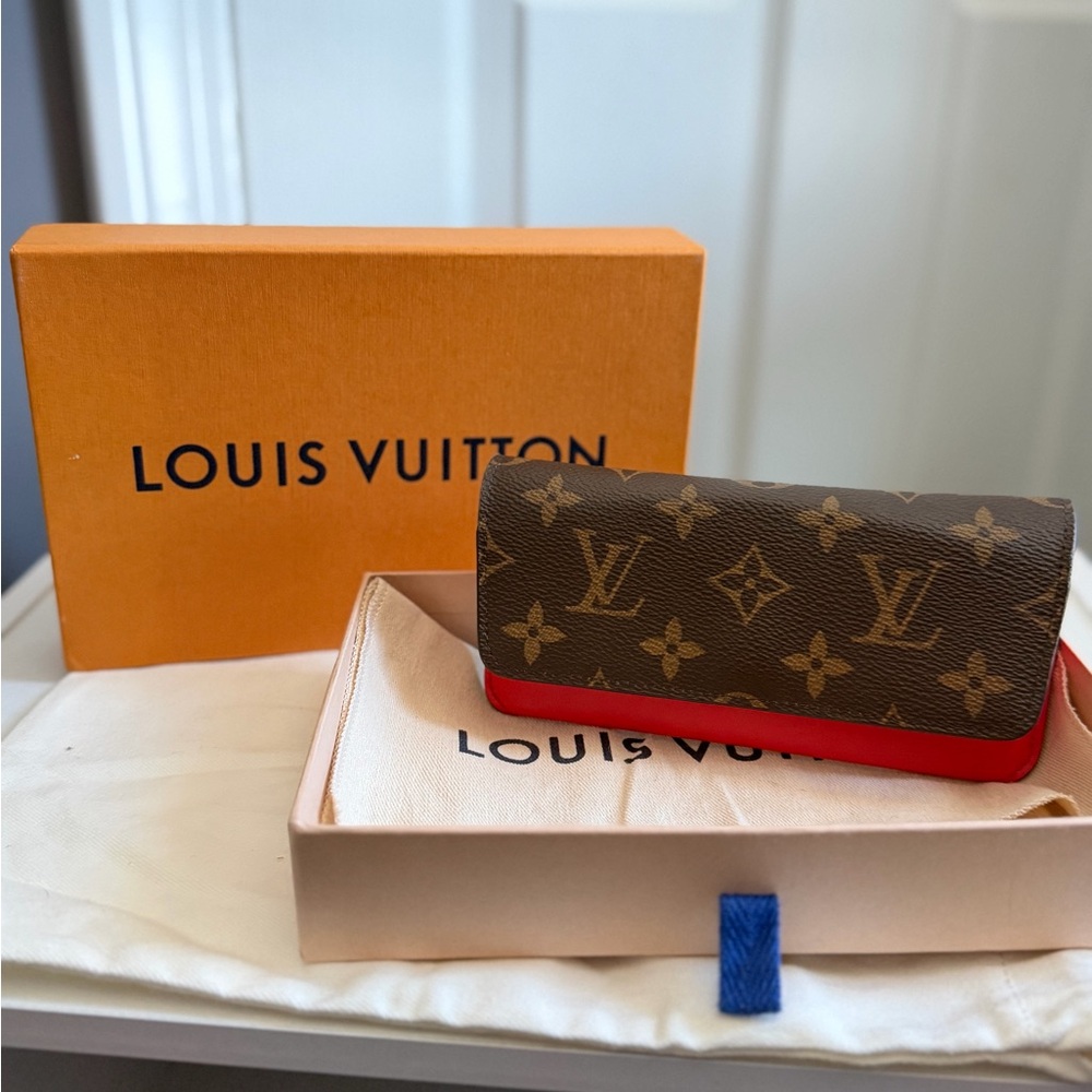 LV Woody Glasses/Sunglasses Case